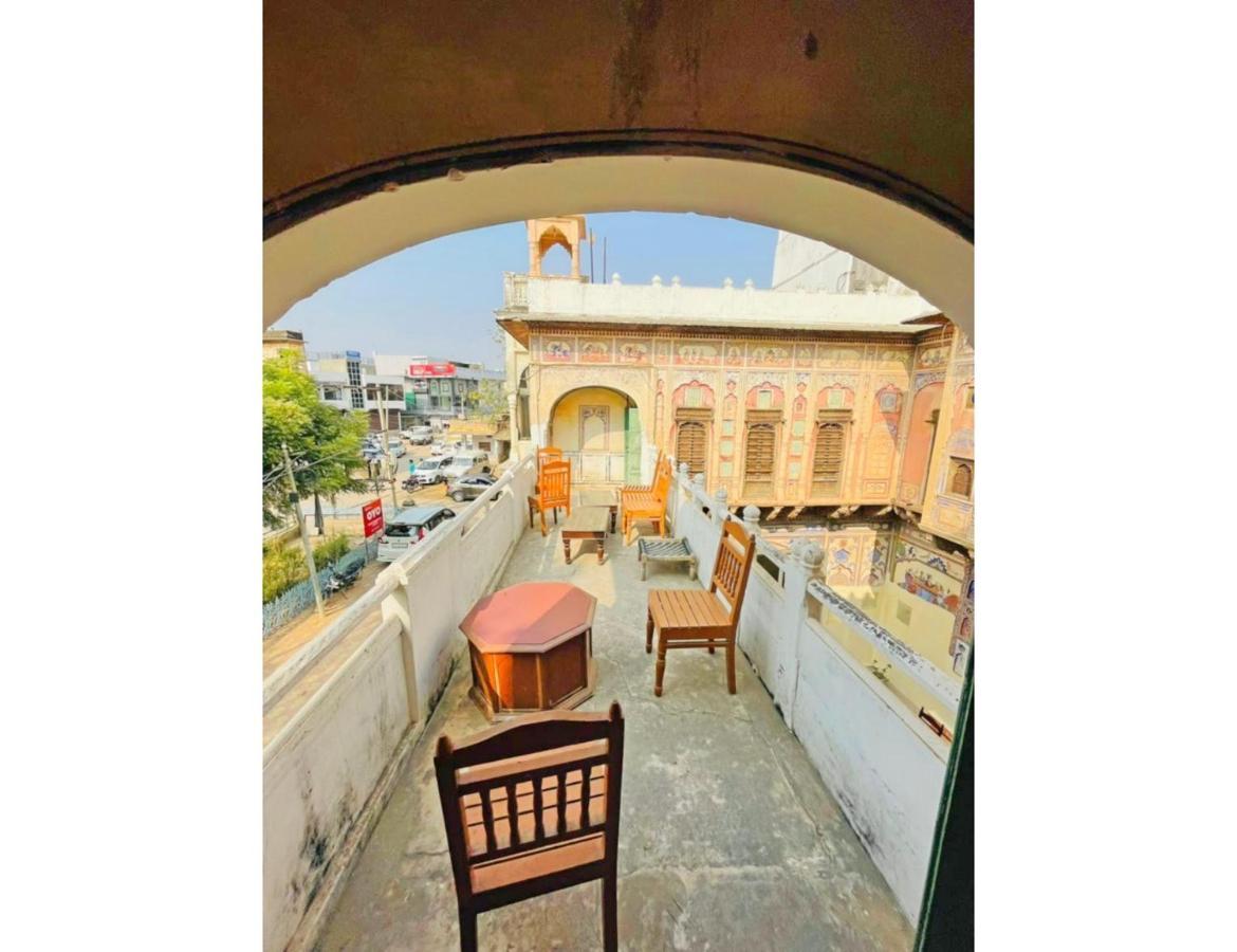Singhasan Haveli, Mandawa 아파트 외부 사진