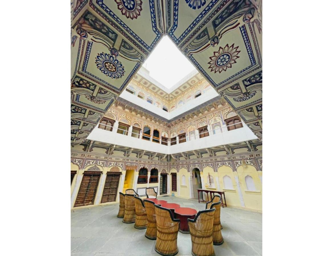 Singhasan Haveli, Mandawa 아파트 외부 사진