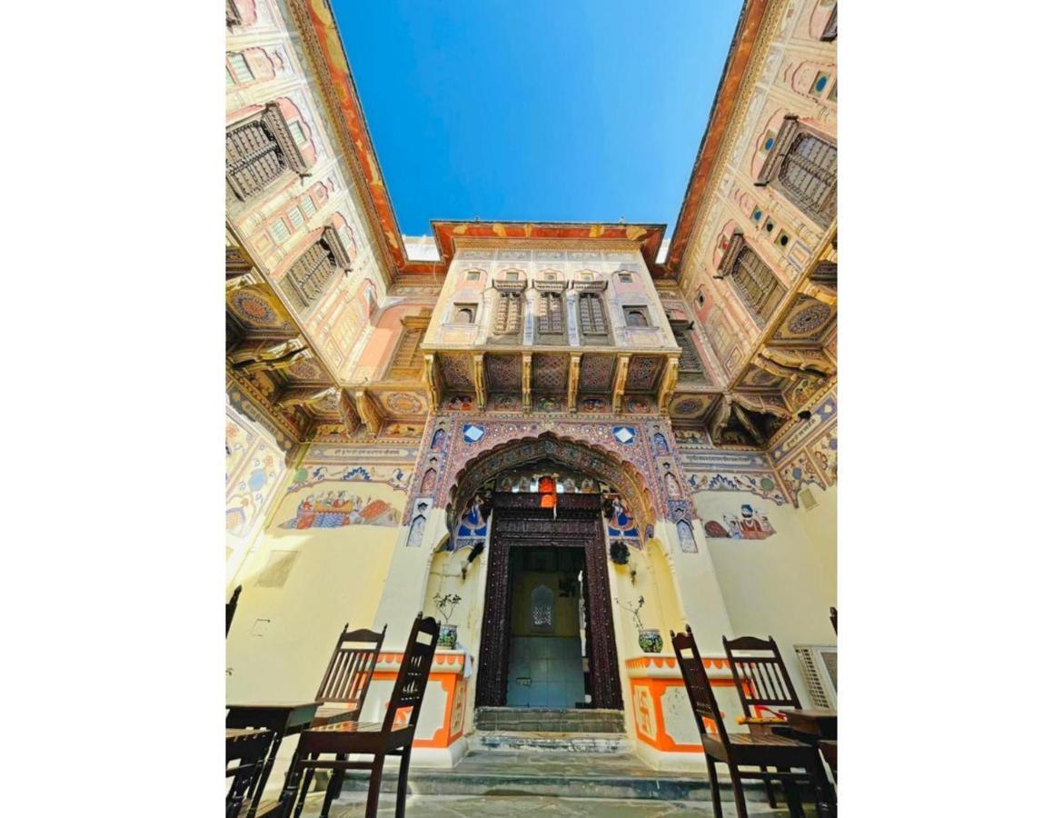 Singhasan Haveli, Mandawa 아파트 외부 사진