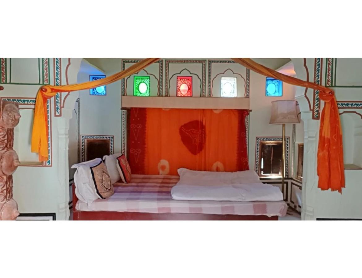 Singhasan Haveli, Mandawa 아파트 외부 사진